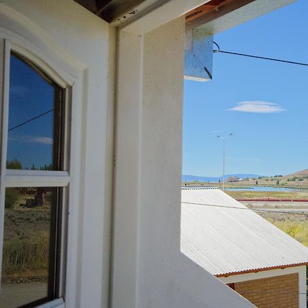 Hostel Aves Del Lago El Calafate Exteriér fotografie